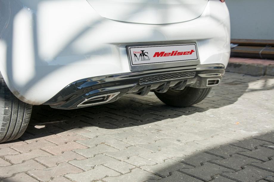 Opel Corsa E 2015-2019 Heckdiffusor Aufsatz (grundiert zum Lackieren) Image