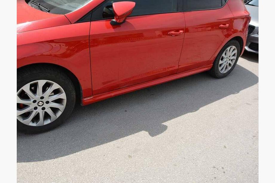 Seat Leon 2013-2020 Seitenschweller Meliset (grundiert zum Lackieren) Image