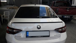 Skoda Superb 2015-2024 Heckspoiler (grundiert zum Lackieren) Foto 3