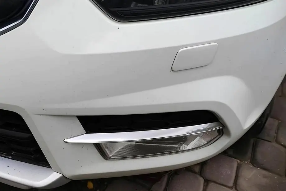 Skoda Yeti 2009-2017 Edelstahl Abdeckung für vordere Stoßstange (2009-2013, 2 Stk.) Image
