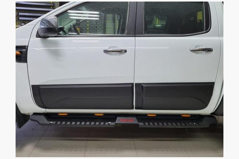 SsangYong Musso II 2018– Chrom Türgriffblenden (4 Stk, Edelstahl) Image