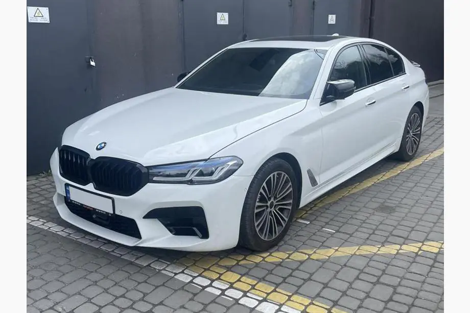 BMW 5er G30/G31 2017–2023 Facelift Paket (im M5 F90 2021) Foto 3