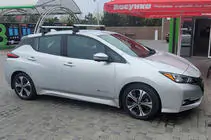 Nissan Leaf 2017- Dachträger für glattes Dach (Chrom, Paar) Foto 2