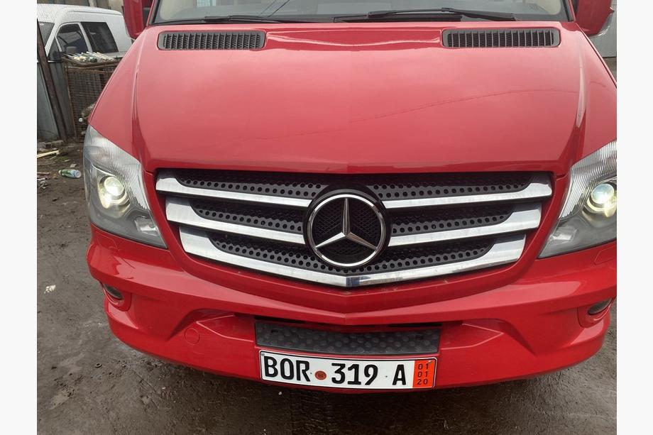 Mercedes Sprinter W906 2006–2018 Sonderangebot! Kühlergrill Blenden (2013↗, Edelstahl) Image