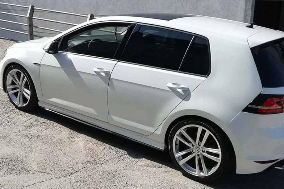 Volkswagen Golf 7/E-Golf 2012-2020 Schweller (ABS-Kunststoff) Foto 3