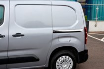 Peugeot Partner/Rifter 2019- Edelstahl Zierleisten Schiebetür (2 Stk.) Foto 6