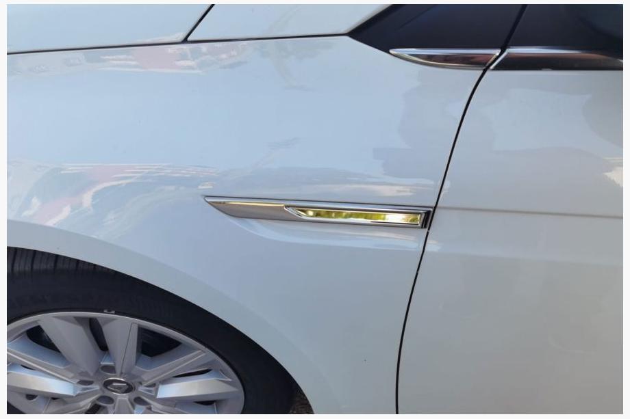 Renault Megane IV 2016-2025 Blinkerabdeckungen 2021+ (2 Stk, Edelstahl) Foto 1