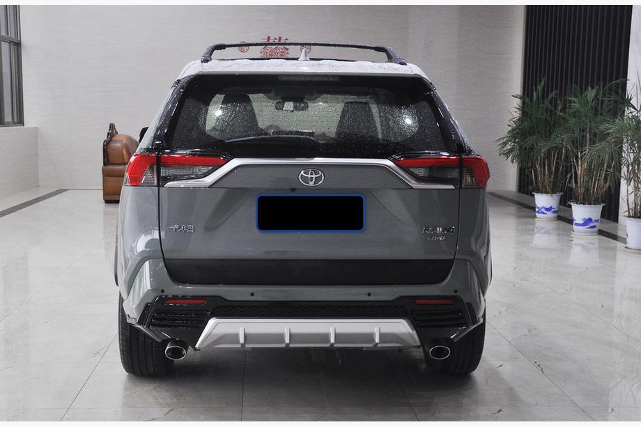 Toyota Rav 4 2019–2025 Heckstoßstange TRD Foto 1