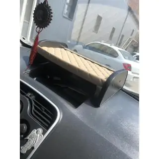 Armaturenbrettablage Beige Foto 2