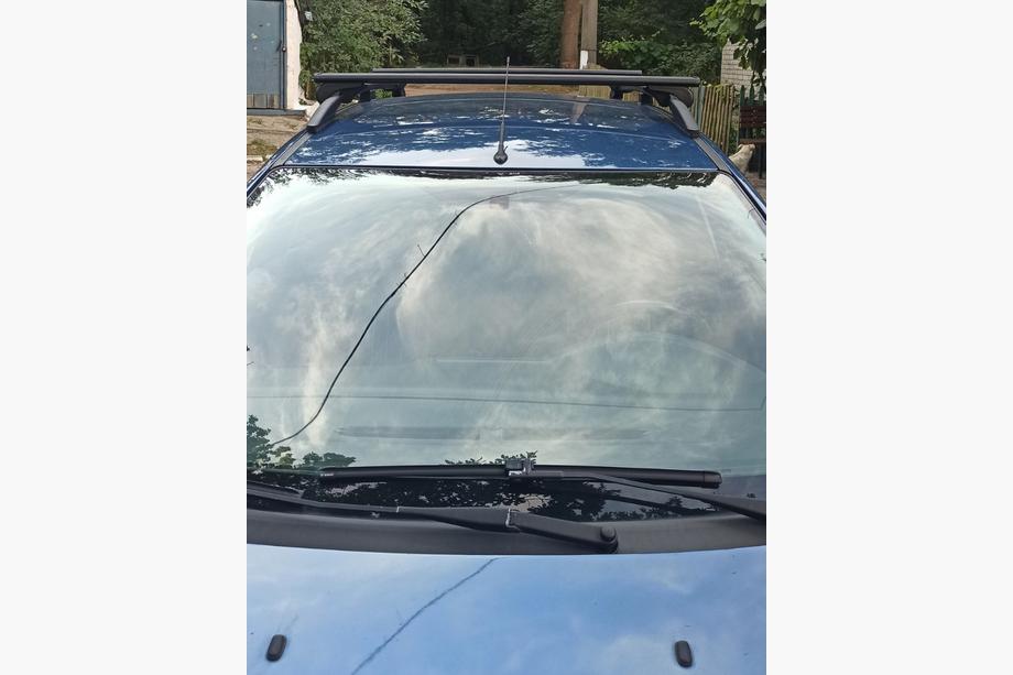 Ford Focus II 2008-2011 Dachträger für normale Reling abschließbar Bold Bar V1 (2 Stk) Schwarz Foto 5