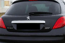Peugeot 207 2006–2014 Chromleiste über dem Kennzeichen (Edelstahl) Foto 1