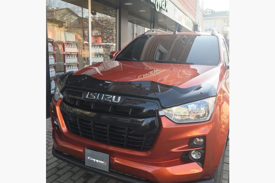 Isuzu D-Max 2019- Motorhaubenschutz BAT (EuroCap) Image