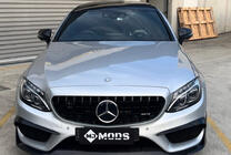 Mercedes C-class W205 2014-2021 Frontgrill Panamericana GT Schwarz (für Avantgarde/AMG-Line/C43 AMG) Foto 6