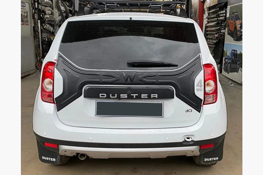 Renault Duster 2008–2017 Kunststoff Kofferraumabdeckung Foto 1