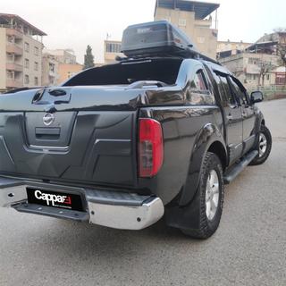 Kofferraumdeckel Blende (ABS) Nissan Navara 2006-2015 Foto 2