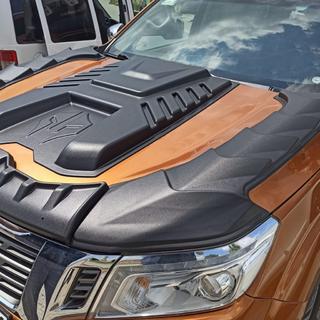 Motorhaubenabdeckung (ABS) Nissan Navara/NP300 2016- Foto 1