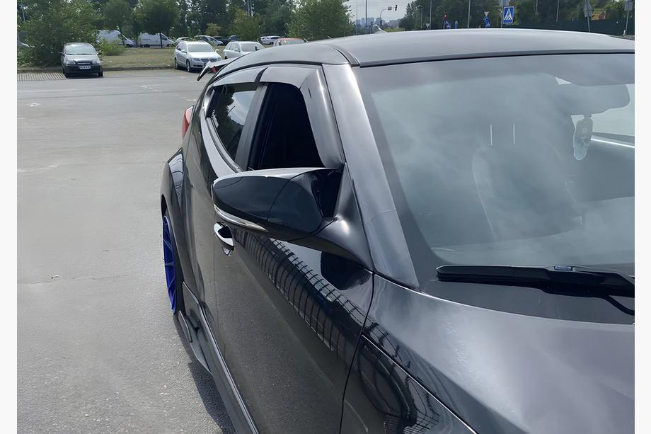 Hyundai Veloster 2011-2017 Spiegelabdeckungen mit Blinker-Ausschnitt im BMW-Style (2 Stk) Foto 2