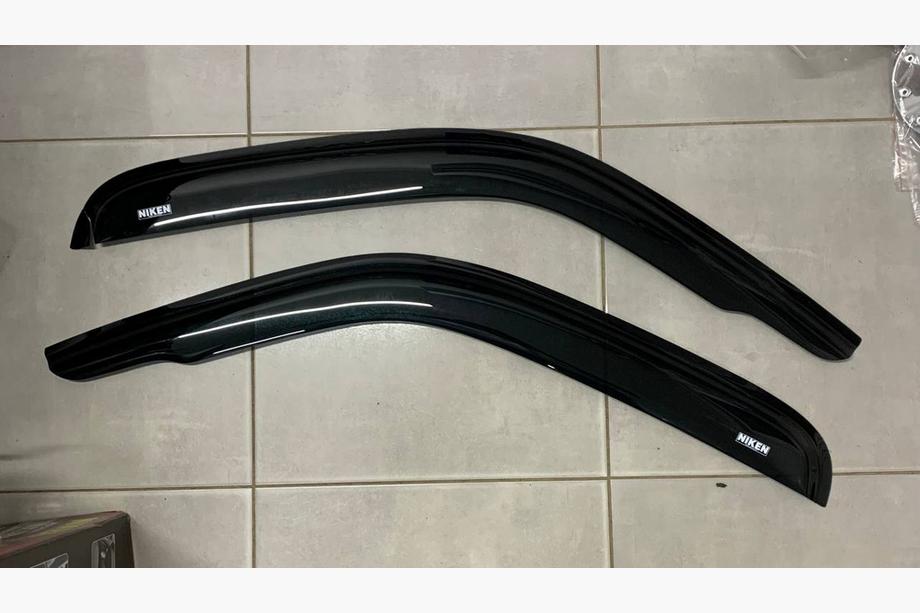 Renault Master 1998-2010 SONDERANGEBOT! Windabweiser (2 Stk, Niken) Image