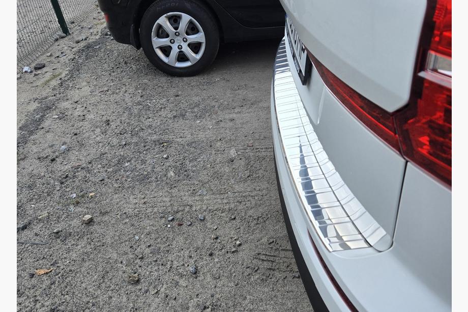 Volvo XC60 2017- Heckstoßstangenschutz Carmos Glanz Edelstahl Foto 2