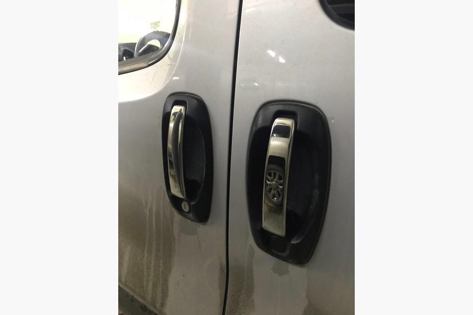 Peugeot Bipper 2008-2017 Chrom Türgriffblenden (4 Stk, Edelstahl) Carmos - Türkischer Edelstahl Image