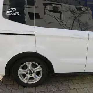 Radlaufverbreiterungen (2014-2018, EuroCap) Ford Courier 2014-2023 Foto 3