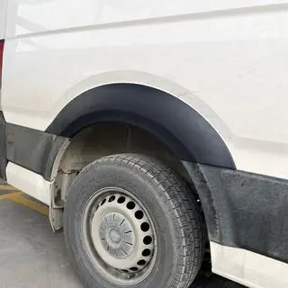 Breite Radlaufverkleidungen (4 Stk, schwarz) Volkswagen Crafter 2016- Foto 4