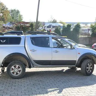 Radlaufverbreiterungen (EuroCap) Mitsubishi L200 2006-2015 Foto 2