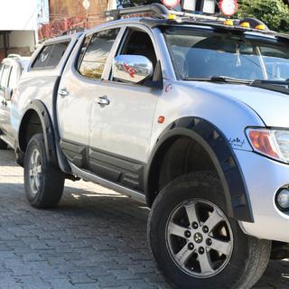 Radlaufverbreiterungen (EuroCap) Mitsubishi L200 2006-2015 Foto 1