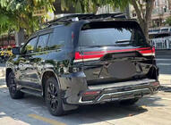 Lexus LX570/450d 2008-2022 Facelift Bodykit auf LX600 Foto 4