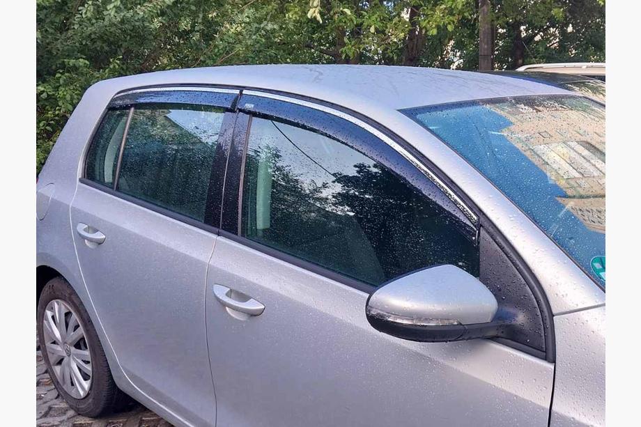 Volkswagen Golf 6 2008-2014 Windabweiser mit Chromleiste Niken (HB, 4 Stk) Image