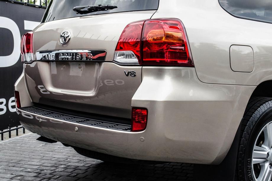 Toyota Land Cruiser 200 2007-2021 Rückleuchten 2007-2015 (OEM) Image