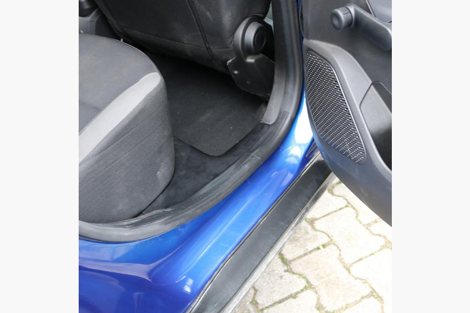 Dacia Duster 2018-2024 Innenschweller Abdeckungen EuroCap (5 Stk, ABS) Foto 3
