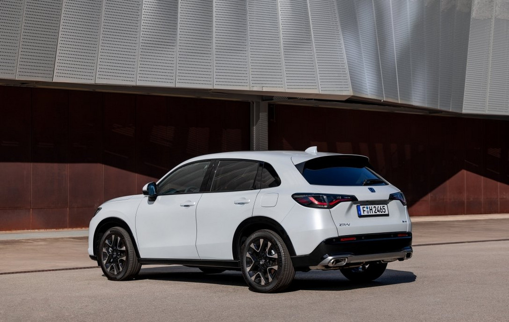 Der Honda ZR-V Crossover wird dem ukrainischen Käufer gefallen: eine Bewertung des Autos