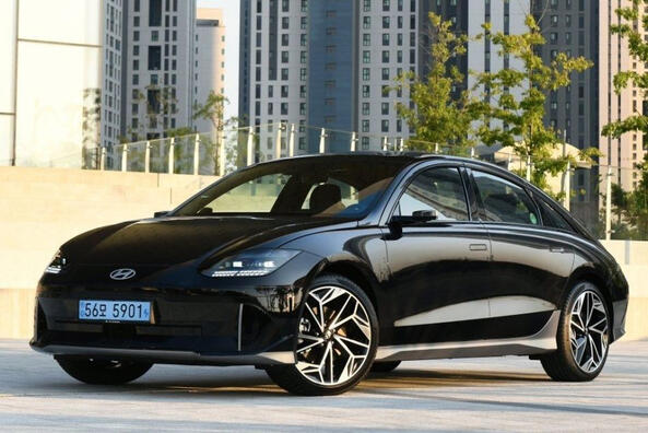 Hyundai IONIQ 6 Elektrolimousine