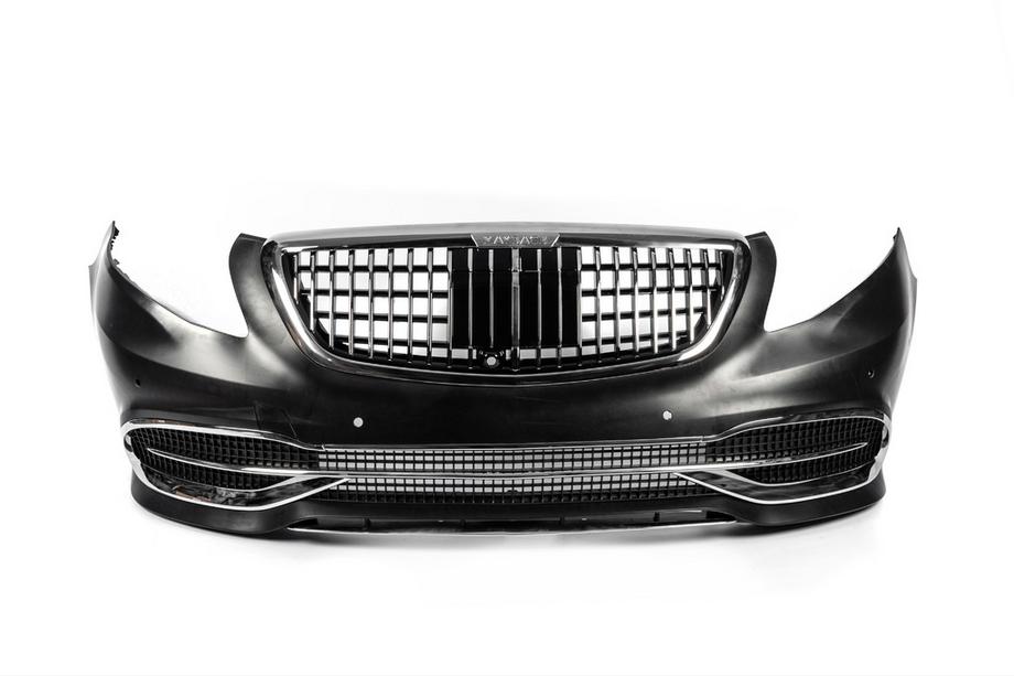 Mercedes Viano 2004-2014 Facelift Kit auf W447 Maybach Foto 22