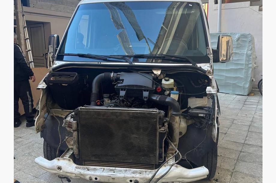 Mercedes Sprinter W906 2006–2018 Facelift Kit auf W907 Foto 37