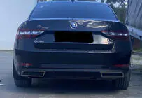 Skoda Superb 2015-2024 Heckstoßstangen-Endschutzleisten Carmos (3 Stk, Edelstahl) Foto 3