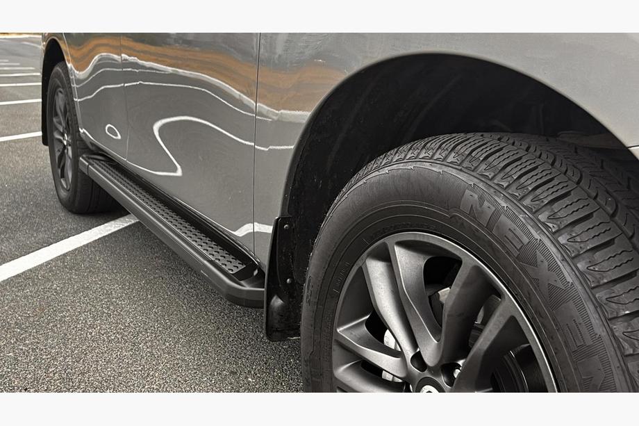 Nissan Armada 2016-2024 Seitenschweller New Vision Grey (2 Stk., Aluminium) Foto 7