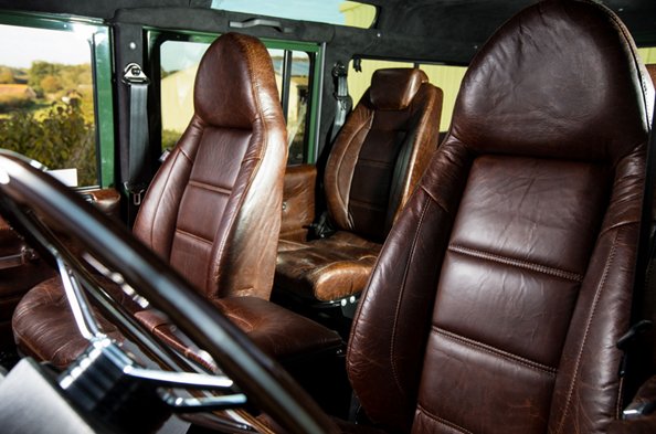 So pflegen Sie den Lederinnenraum Ihres Autos richtig