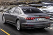 Testbericht zur aktualisierten Allradlimousine Audi A8 Foto 3