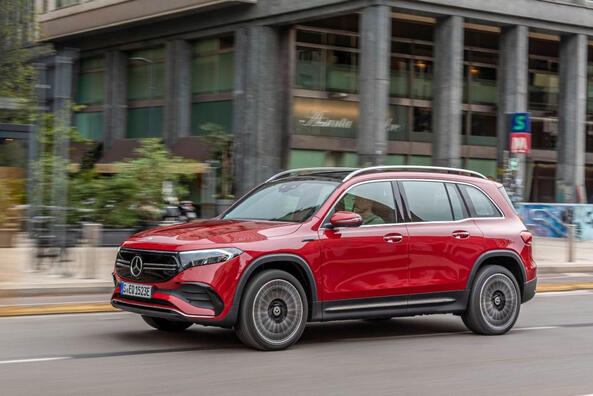 Mercedes-Benz EQB: ein eleganter Elektro-Crossover