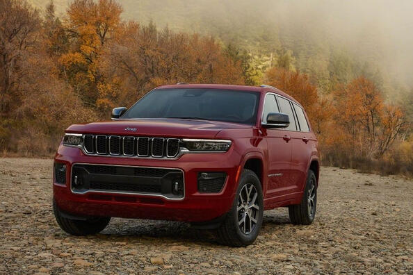 Jeep Grand Cherokee L Testbericht: Der Inbegriff von Luxus und Kraft Foto 1