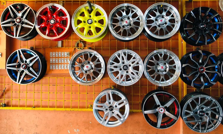 Wie wählt man die Farbe der Felgen für ein Auto aus?