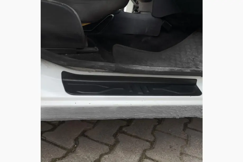 Dacia Lodgy 2012-2022 T&uuml;rschweller Abdeckungen EuroCap (4 Stk, ABS) Foto 1