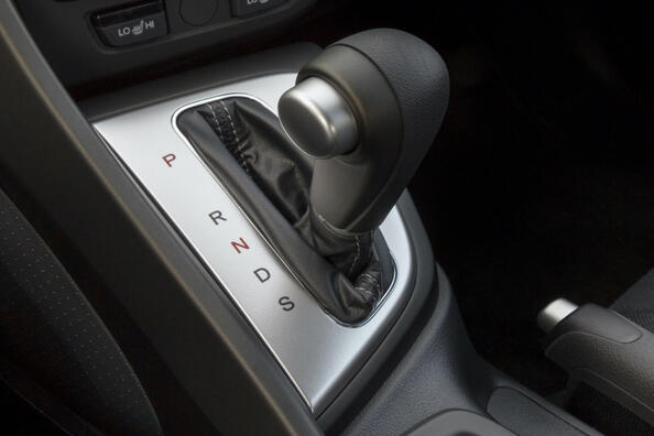 Kraftstoffverbrauch mit Automatikgetriebe: praktische Tipps für Autofahrer