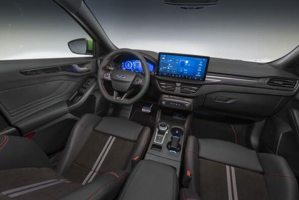 Ford Focus ST: aufregende Dynamik und moderne Technologien Foto 5