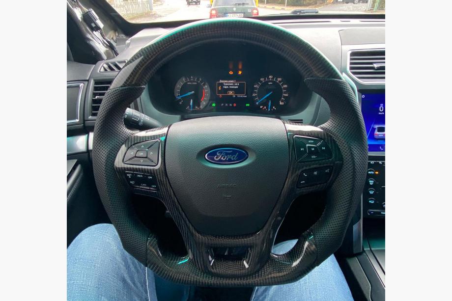 Ford Explorer 2019- Komplettes anatomisches Lenkrad (Carbon) Image
