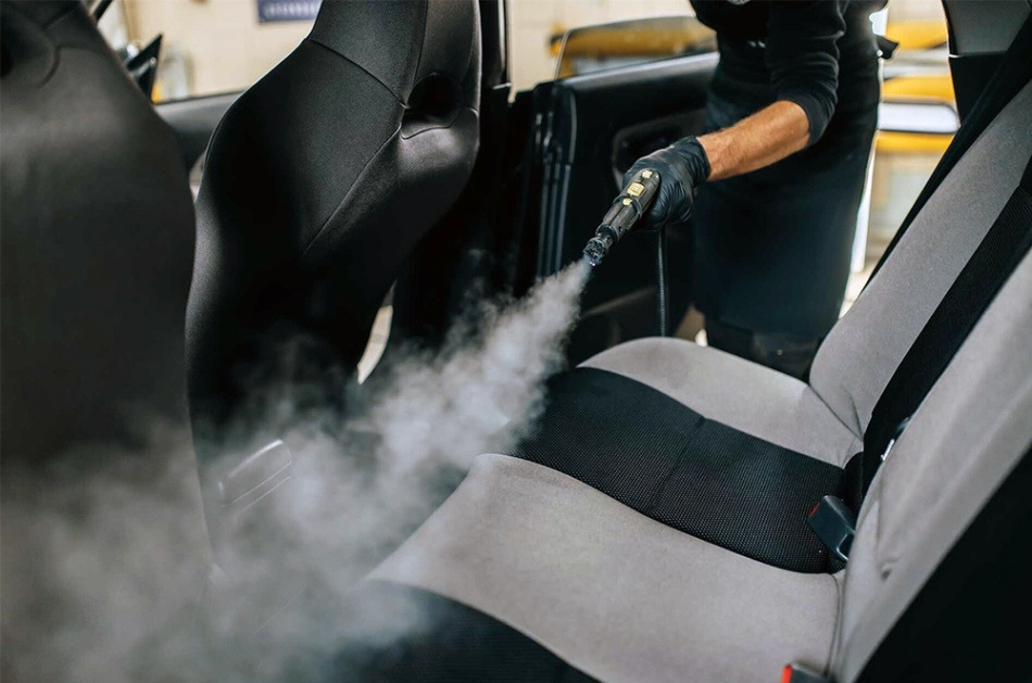 Die 5 häufigsten Fehler bei der Pflege des Autoinnenraums