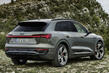 Elektrischer Allrad-Crossover Audi Q8 e-tron Foto 3