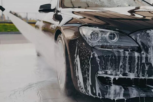 Häufige Fehler beim Autowaschen: So vermeiden Sie böse Überraschungen